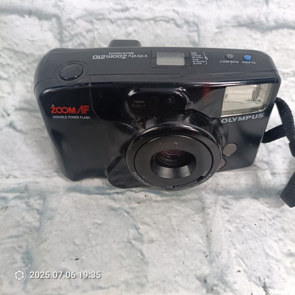 Olympus Other - Olympus Infinity Zoom 210 35mm Film Camera Point Shoot Flash Japan UNTESTED a12